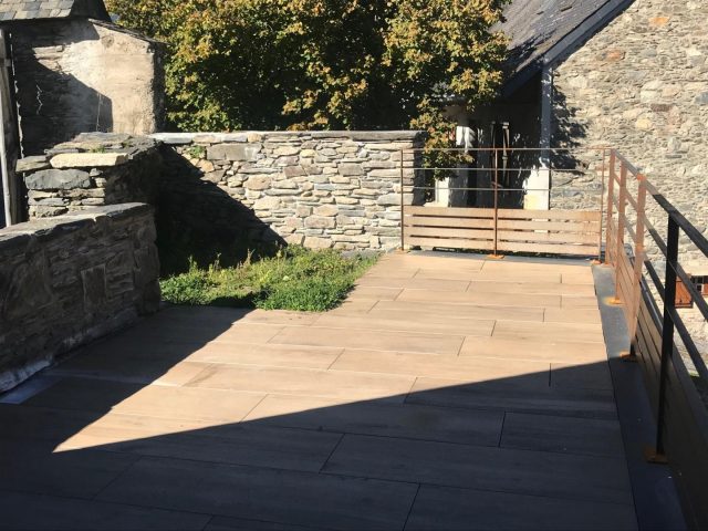 31G101655-6cf03f93b5d8406cb91ae44771ec61d5