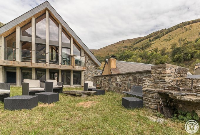 31G101655-bed1e974bed046218edcdd555524fb8a