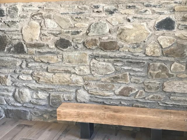 31G101655-ccc6f41172e84f43bc4f85406c37a8f7