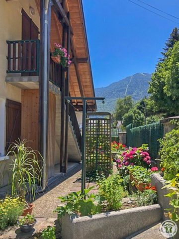 31G101657-1c67e8330a9e453c99cc778cdc84a73a