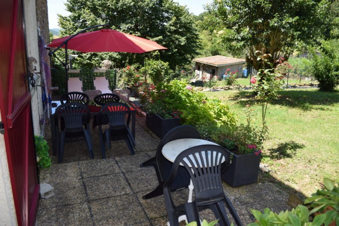 31G101659-ed087e5f397d489e9b00616bb55a774e