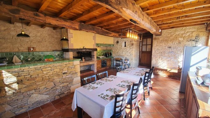 31G101671-96f4aac7a7704b92bcd0a51392d64c64