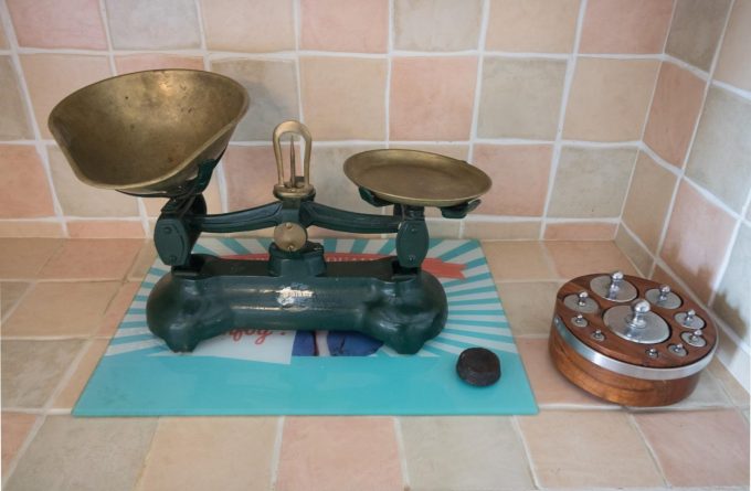 31G101688-beb50b3c8a134f668f42f601e44f42e4