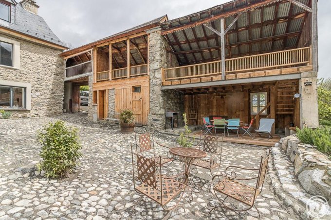 31G101695-03dddbb6af1344b9964f7a1182044bdb