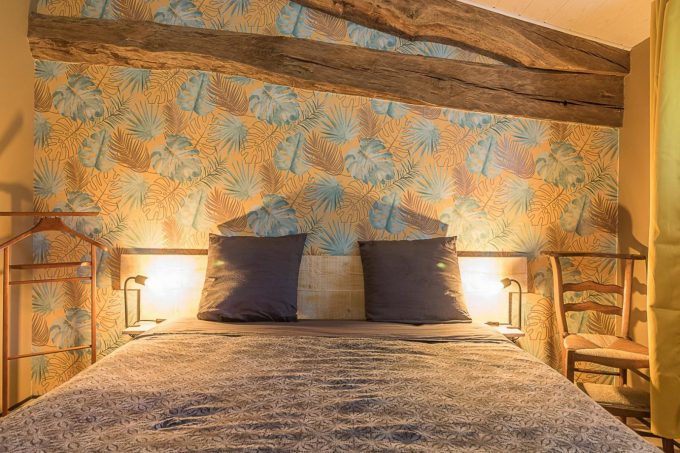 31G101696-bd73616fab0c407c89aae299b0973158