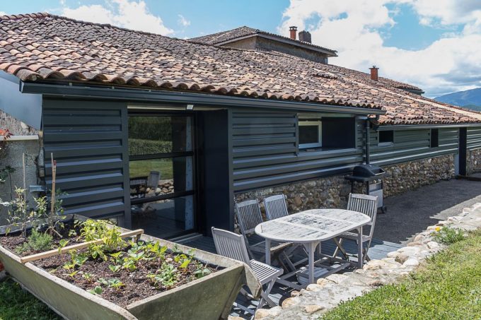 31G101696-e97f45a24490469daa4b64b0b0cde3e4