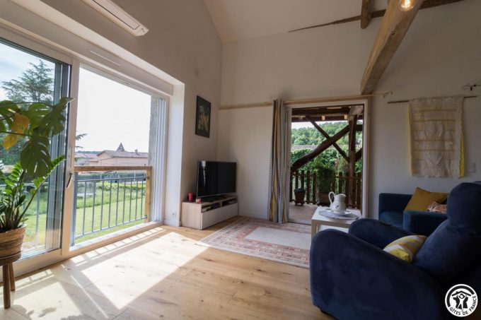 31G101699-39630b760cbf41afb627c79c8ab2bbc3