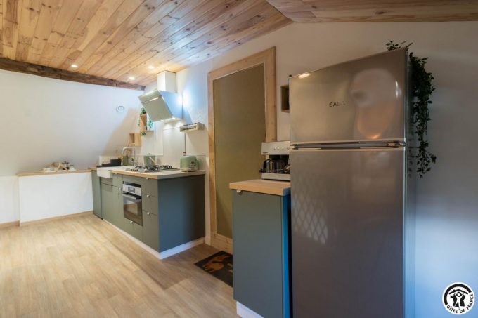 31G101704-2ebeb58bca894f64af75fa29ce52350a