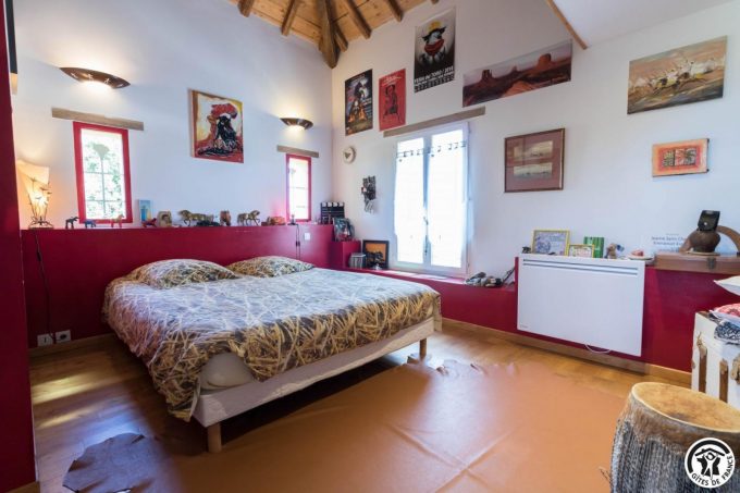 31G101706-057aaa83ba3b41d4a5081d3bc4d91120