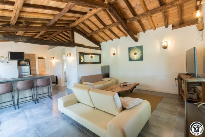 31G101708-60a5c3bdf75c4d43a5537ca050e82209