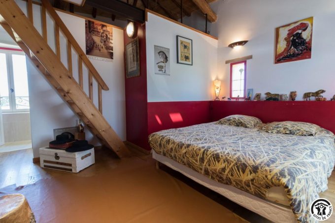 31G101708-7a9ef06f701e44a08d8f2d43d9f0fa8b