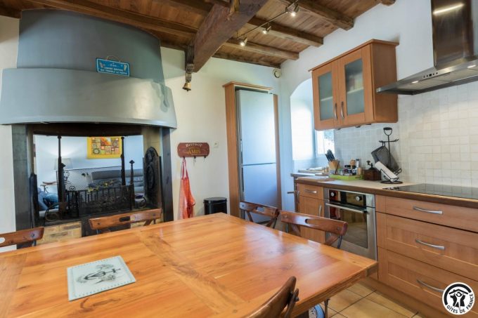 31G101708-d743004eb04c40d3ac197a397317276a