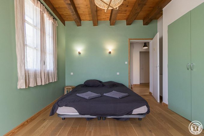 31G101710-2daf0d253ab54f8c85e15696a8201881