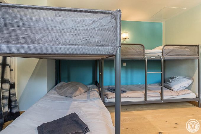 31G101710-fbbd988a6ad541efa3f8719b4ef472ee