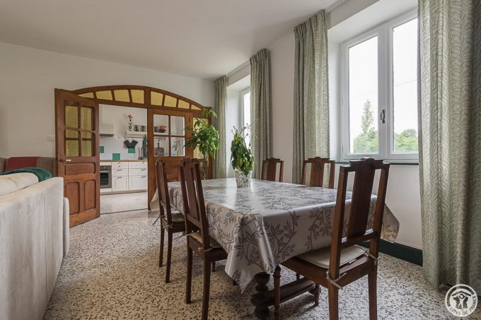 31G101712-c3847ee7157f4de6892d2e198bfb9ee7