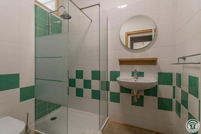 31G101712-e962977726b340e3be0ce48a087a7e61