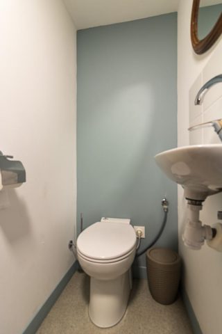 31G101713-6acf0695c2214e9ba0415a518db4d3ee