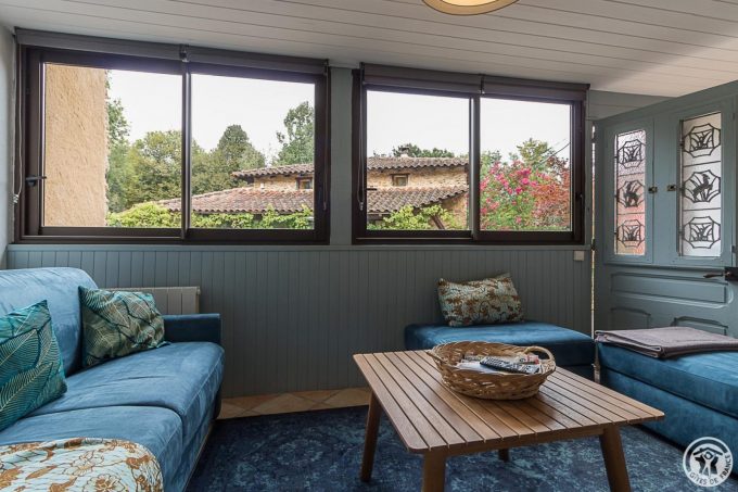 31G101713-7b5c9fe341204338ad6903379f438098