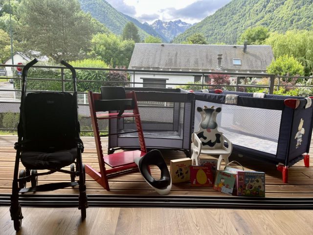 31G101714-8af71b27eb0840b9af75c77f7664c799