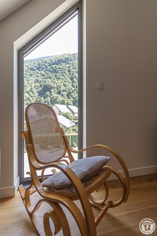 31G101714-991772110a294425adc3216e1f9464a1