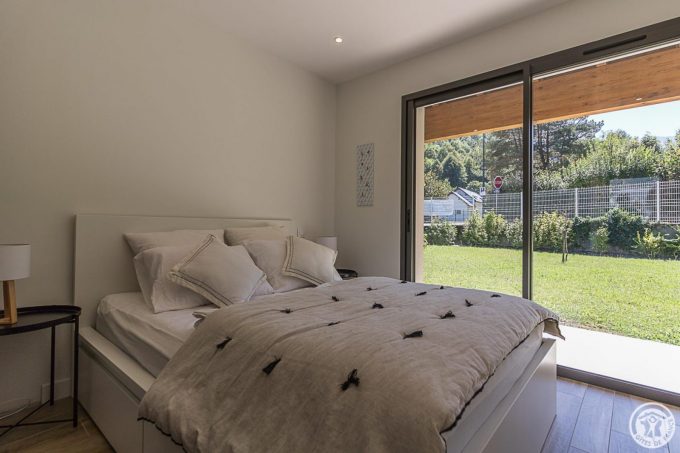 31G101714-bc6fe769964344928617171d94422fad