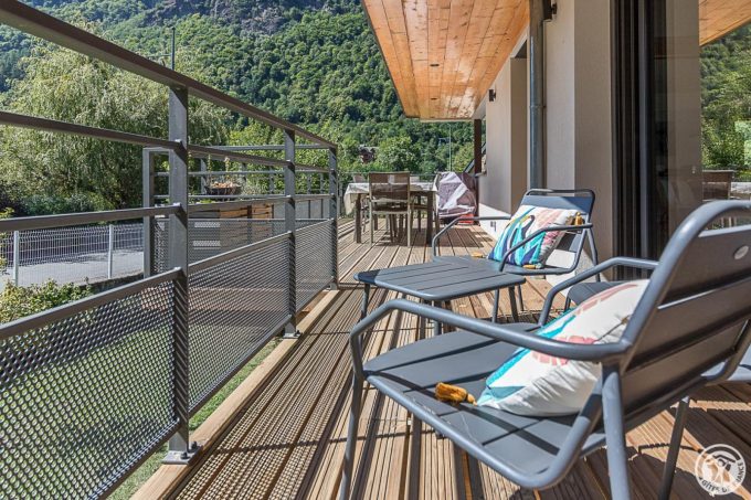 31G101714-f084bdd32f9b43a78741f9e5c3aa4d87