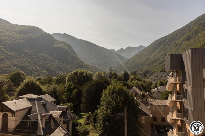 31G101715-685fbb94afbc41c8abd6d2f4938cefb1