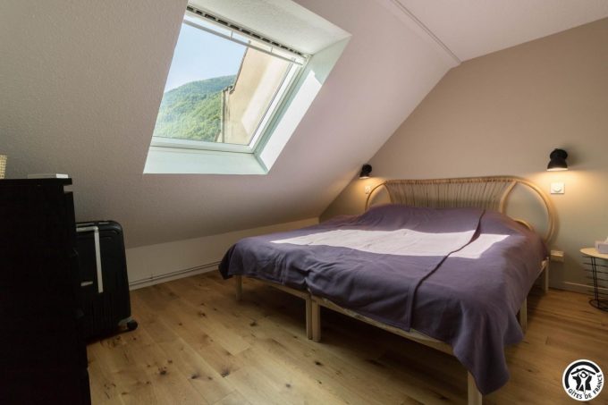 31G101715-f799d837c2b9452e93d96ceffa0e23e6