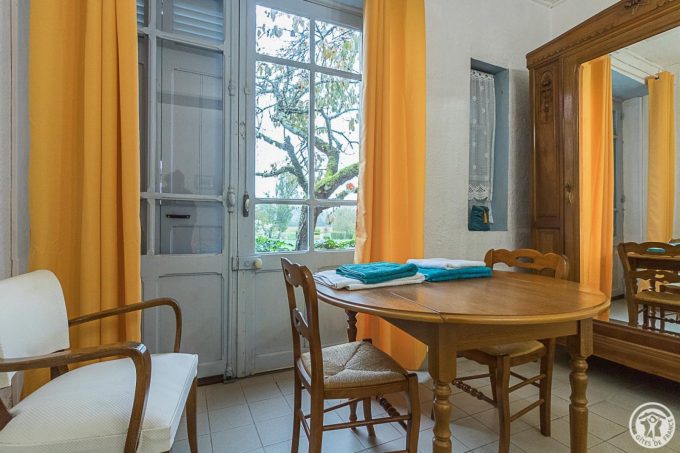 31G101724-69a2baaa8e8241b4a417d0be66814d02