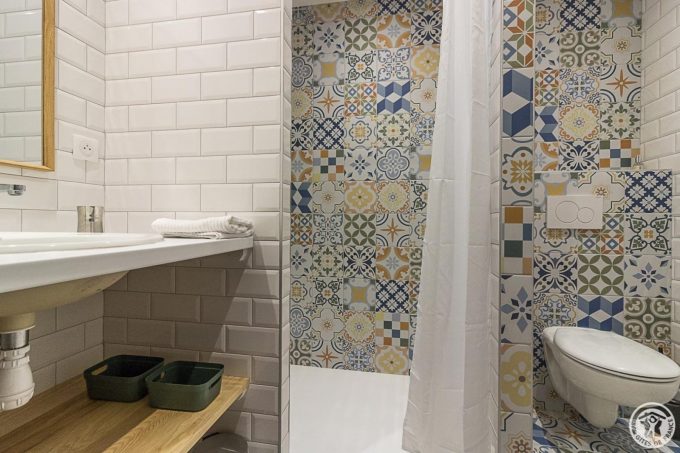 31G101725-1037f8a89ac94dff990ebc4aba3f72f5