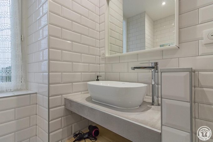 31G101725-3c680e687cdb4c3a93ab5ae17ca28747