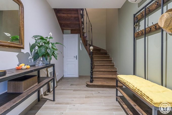 31G101725-7c9795b23dac489e89a4be13907ac86a