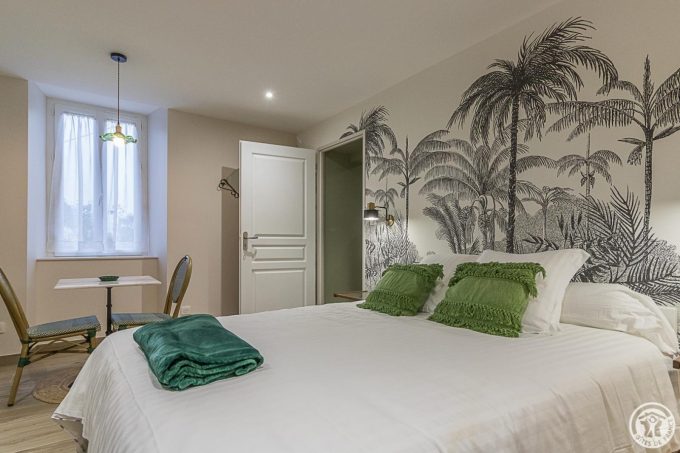 31G101725-91ce6e1ce4784132afd7ba8a4b848a72