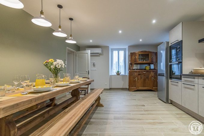 31G101725-dcda2b0639f545cb8f90a2e19cc6e9db