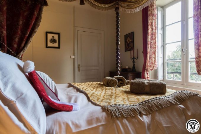 31G101735-6f49a1c7e95b4d3e95badb0794e8f332