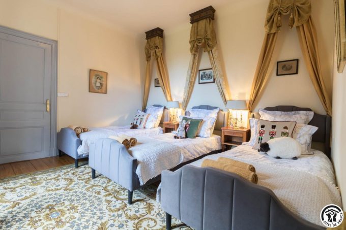 31G101735-c44afef877fc495f8c7b7a1cc1fa8eee