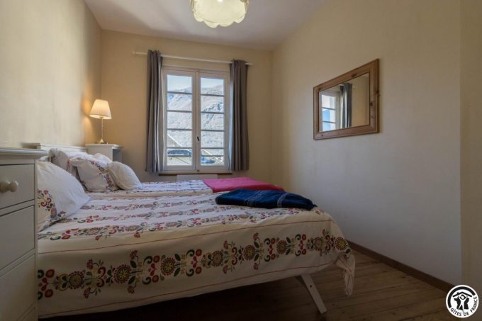 31G101740-0a6fb23ac207450e94187c9316020098