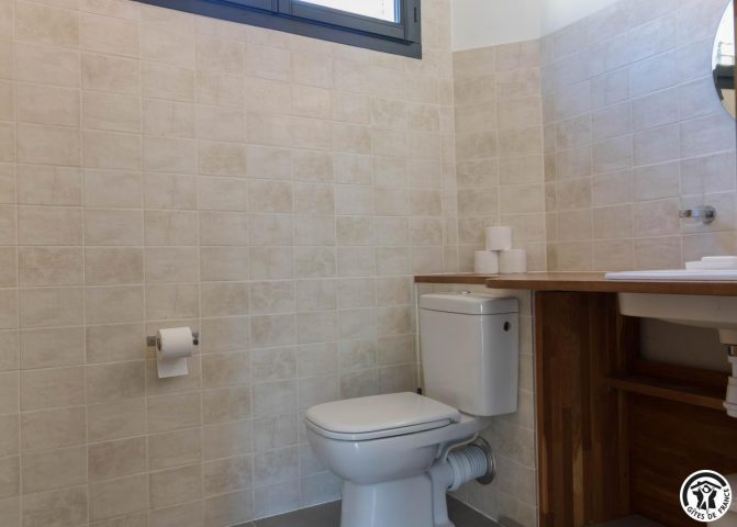 31G101740-72c453915a7440e08cdf7acd359eb83c