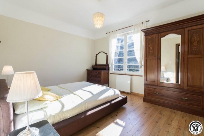 31G101740-c2bded3e477c4116889b368a75ffffae