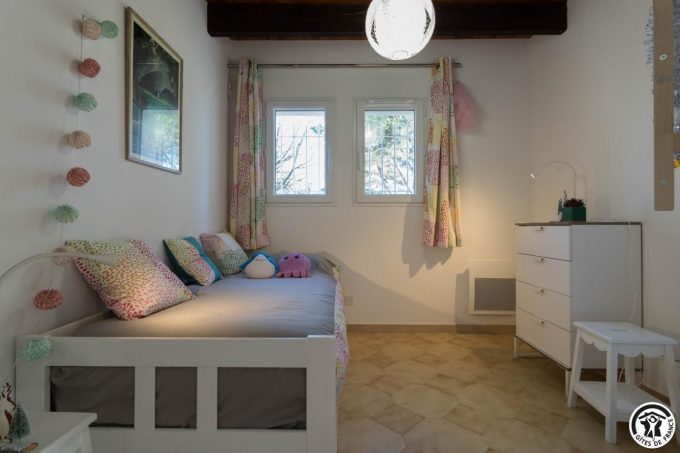 31G101741-072f06249fdf4d5f93d0742af41d36ef