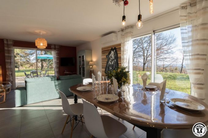 31G101741-30478b0277ec47ff88bc140f3d1a40d7