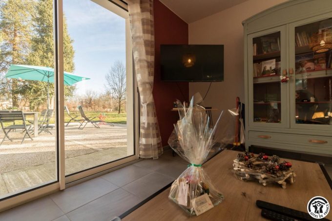 31G101741-91deb96b327642ac8c1f094e6df365f4