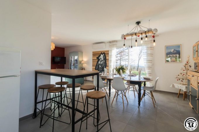 31G101741-9b735e3fe31441dea8df5131f7e41e65