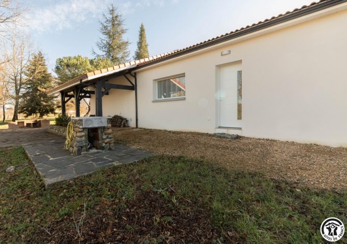 31G101741-b9d8e609e28f4b7a988875d93659dd4a