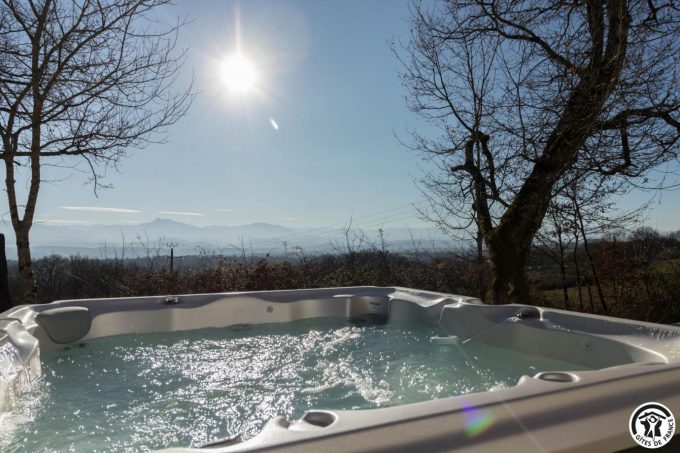 31G101741-cbc1340b4fc8436e84a072b7e5b3f3db