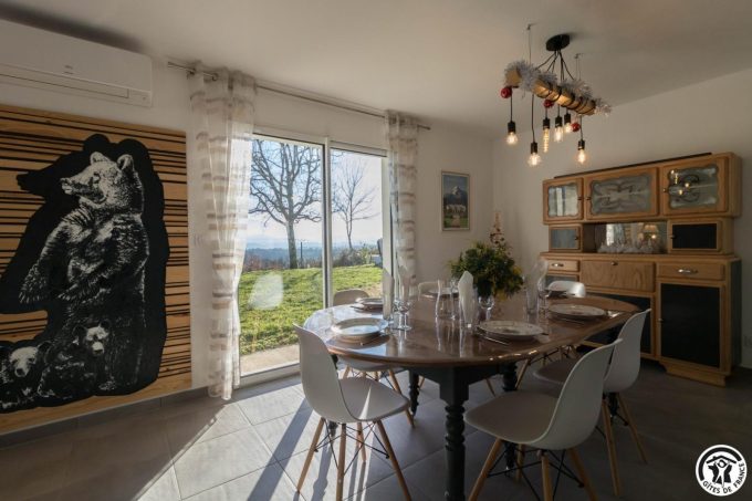 31G101741-f63458ee48e8409295c54d14c05fc3af