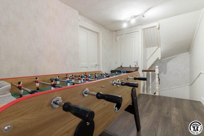 31G101745-027d9ac4b5fd4009ab519a47b88d3b5d