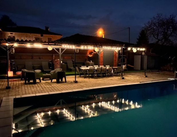 31G101745-27b0c27f8a9742989c9082462a75a6b8