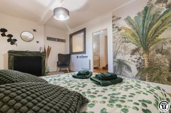 31G101745-a515cf47abb24e02be68f2cf3e8fa74b