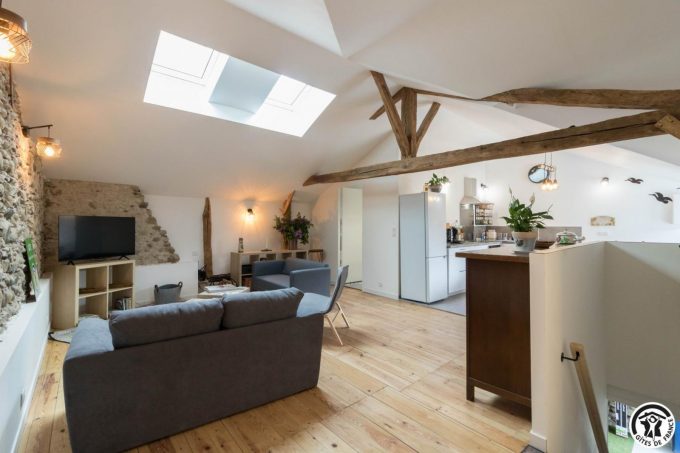 31G101753-745fd094e39841118d00a1f4c538c240